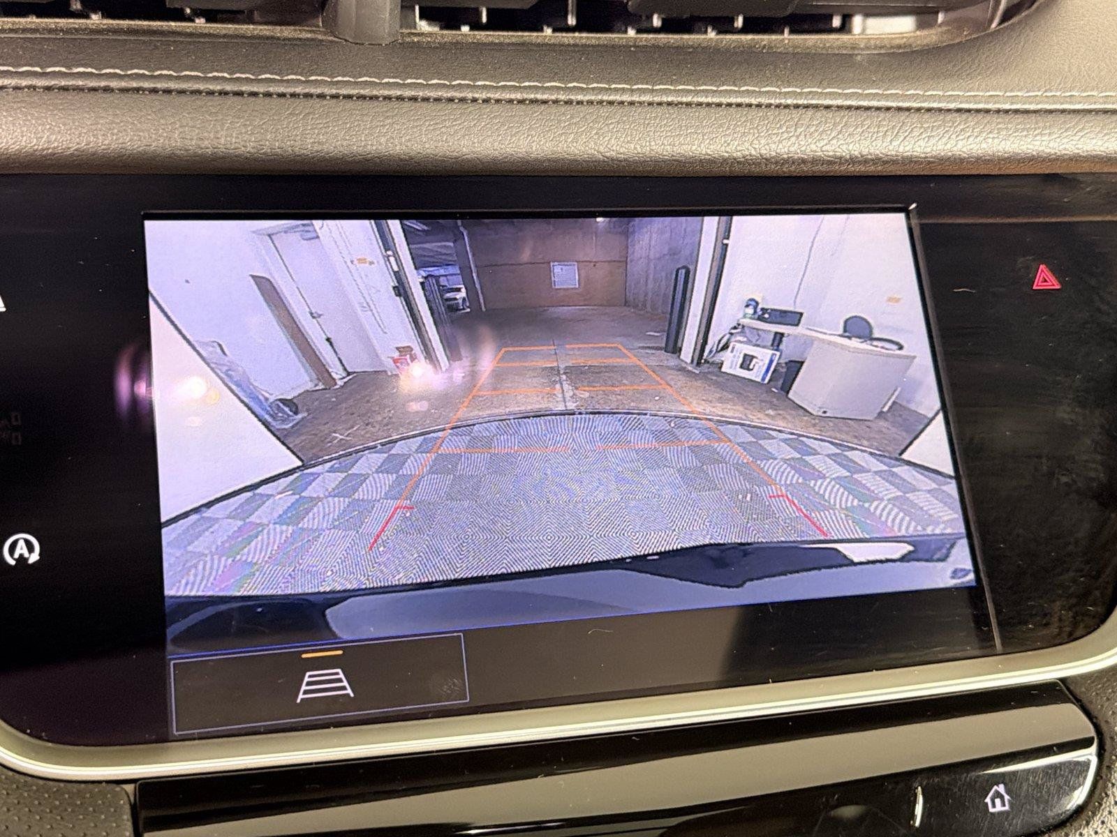 Certified 2023 Cadillac XT5 Premium Luxury w/ LPO, Floor Liner Package FWD image 31