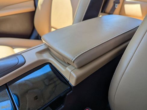 Used 2017 Lexus ES 350 w/ Premium Package FWD image 31