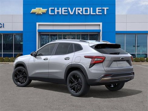 New 2026 Chevrolet Trax ACTIV w/ Sunroof Package image 3