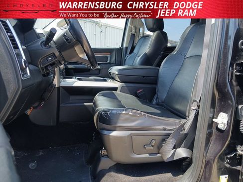 Used 2016 RAM 1500 Laramie w/ Convenience Group AWD/4WD image 11