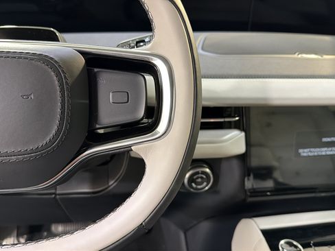 New 2026 Lincoln Navigator Premiere AWD/4WD image 13