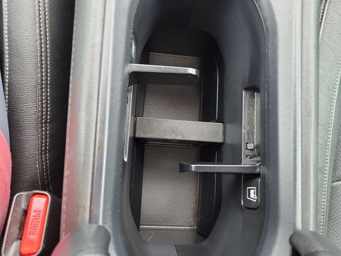 Certified 2022 Honda HR-V EX-L image 36