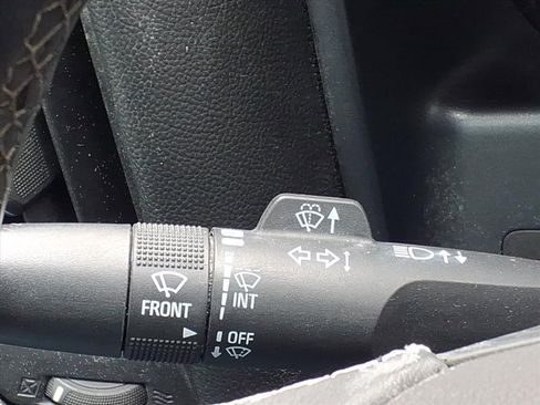 Used 2018 Chevrolet Silverado 1500 LT w/ Texas Edition image 23