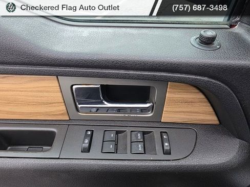 Used 2011 Ford F150 Lariat w/ Lariat Chrome Pkg image 22