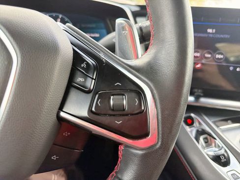 Used 2020 Chevrolet Corvette Stingray Coupe w/ Z51 Performance Package image 18