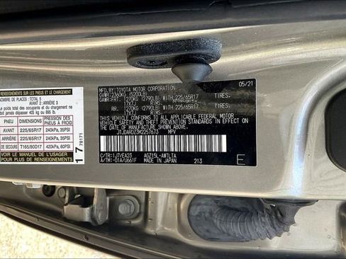 Certified 2021 Lexus NX 300 AWD w/ Accessory Package image 9