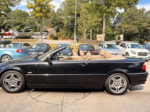 Used 2003 BMW 330Ci Convertible image 3