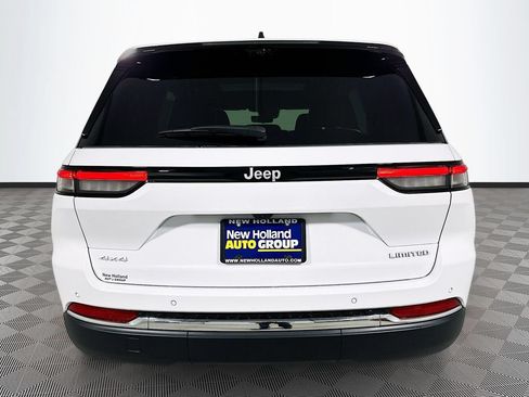 New 2025 Jeep Grand Cherokee Limited w/ Luxury Tech Group II AWD/4WD image 6