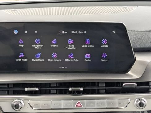 Certified 2024 Kia Telluride S w/ S Sunroof Package FWD image 22