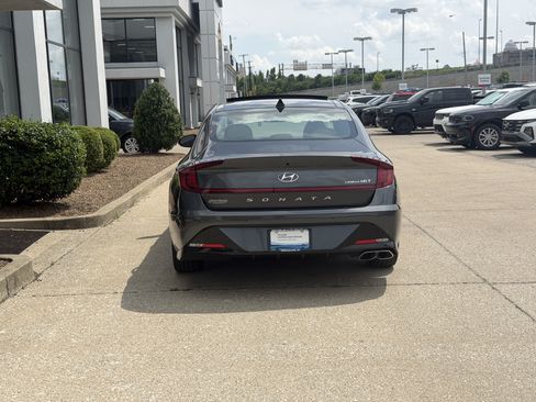 Certified 2023 Hyundai Sonata Limited FWD image 6