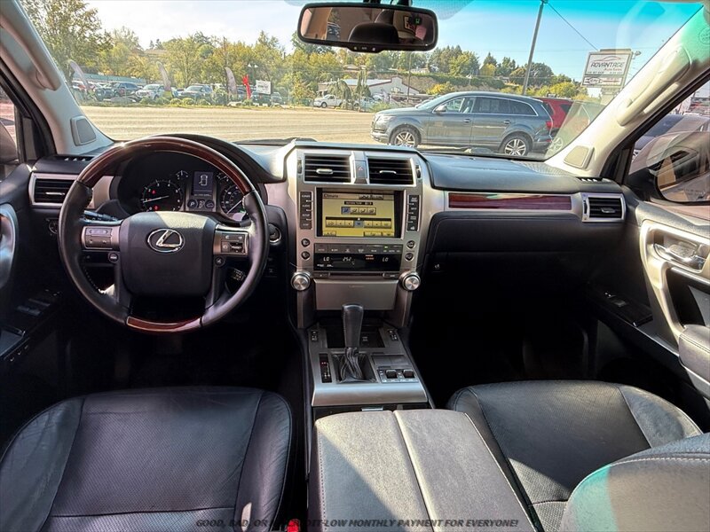Used 2010 Lexus GX 460 w/ Convenience Pkg AWD/4WD image 9