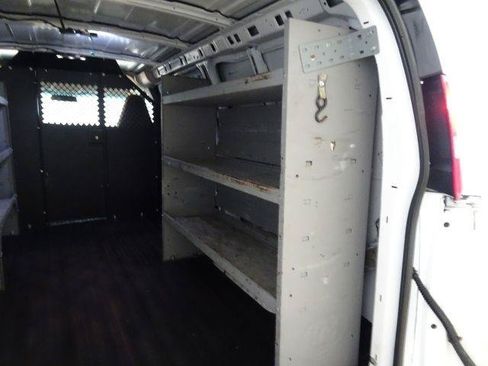 Used 2021 Chevrolet Express 2500 w/ Driver Convenience Package RWD image 16