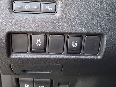 Certified 2024 Nissan Murano SV w/ SV Midnight Edition Package image 25