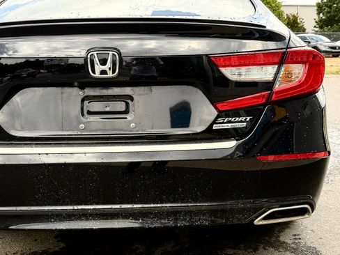 Used 2021 Honda Accord Sport Special Edition image 11