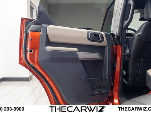 Used 2023 Ford Bronco Wildtrak AWD/4WD image 90