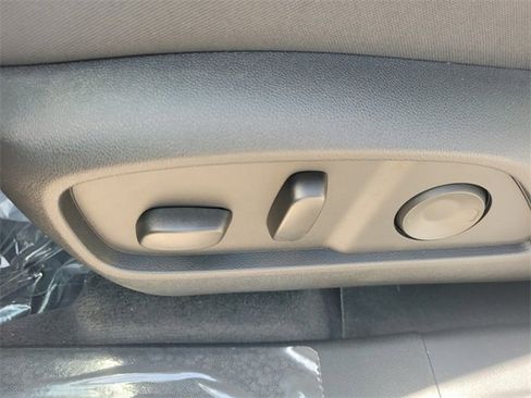 New 2026 GMC Terrain AT4 w/ Convenience Package III image 5