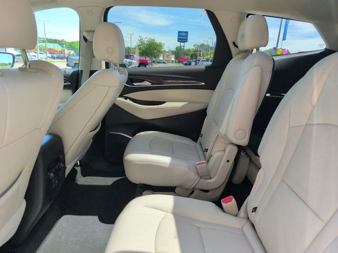 Used 2023 Buick Enclave Essence w/ Experience Buick Package FWD image 30