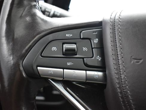 Used 2021 Cadillac Escalade Sport Platinum image 16