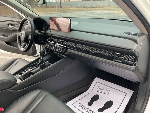 Used 2024 Honda Accord Touring image 24