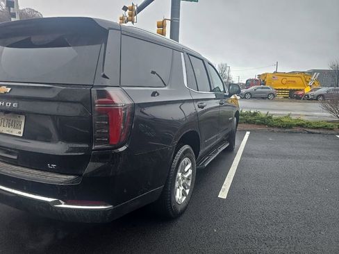 Used 2025 Chevrolet Tahoe LT image 3