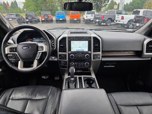 Used 2020 Ford F150 Lariat w/ Equipment Group 502A Luxury image 8