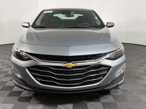 Used 2025 Chevrolet Malibu LT FWD image 5