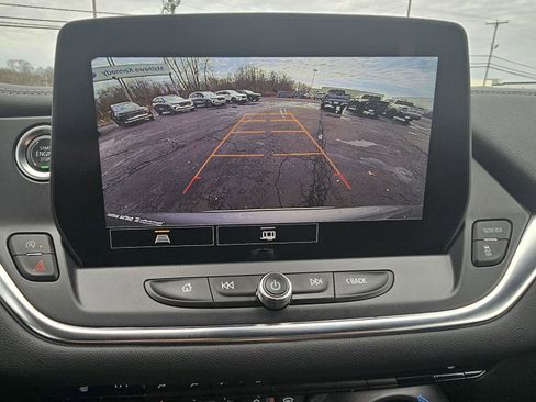 Used 2024 Chevrolet Blazer LT image 28