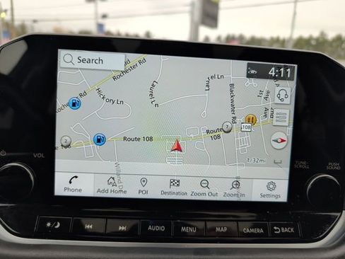 Used 2023 Nissan Rogue SL w/ SL Premium Package image 25