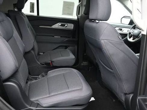 New 2026 Ford Explorer Active image 14