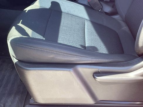 Used 2021 Chevrolet Silverado 1500 Custom image 5