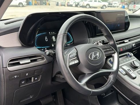 Used 2025 Hyundai Palisade XRT FWD image 16