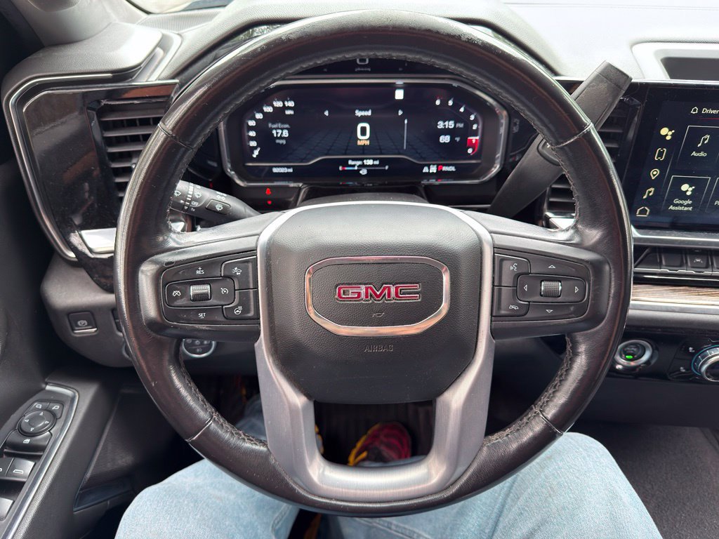 Used 2022 GMC Sierra 1500 Elevation w/ X31 Off-Road Package AWD/4WD image 6