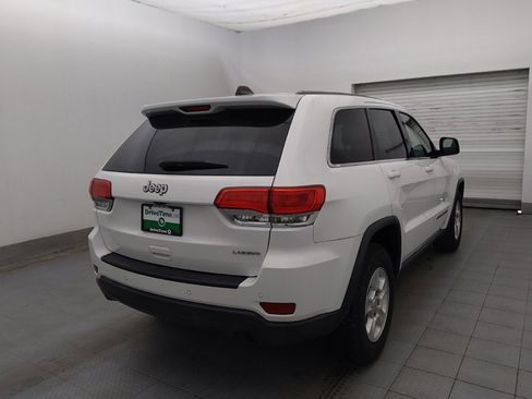 Used 2017 Jeep Grand Cherokee Laredo RWD image 9