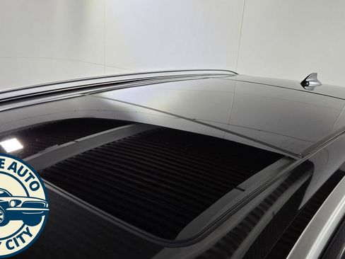 Used 2021 BMW X5 xDrive40i w/ Premium Package AWD/4WD image 9