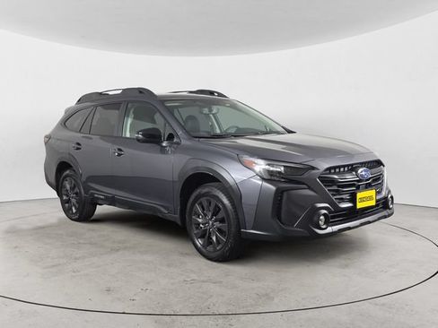 Certified 2025 Subaru Outback Onyx Edition AWD/4WD image 3