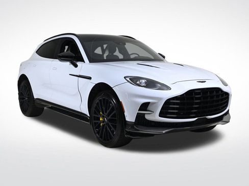 Used 2023 Aston Martin DBX 707 image 13