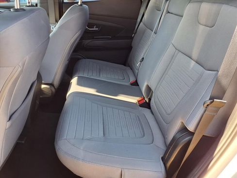 Used 2024 Hyundai Santa Cruz SE image 23