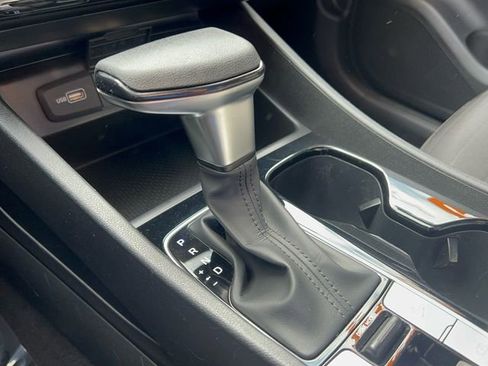 Used 2023 Hyundai Santa Cruz SE image 20