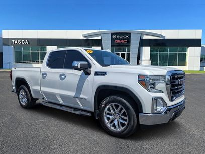 Used 2019 GMC Sierra 1500 SLT w/ SLT Premium Package