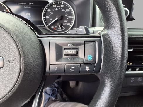 Used 2021 Nissan Rogue SV AWD/4WD image 14