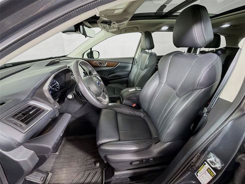 Used 2024 Subaru Ascent Touring AWD/4WD image 2