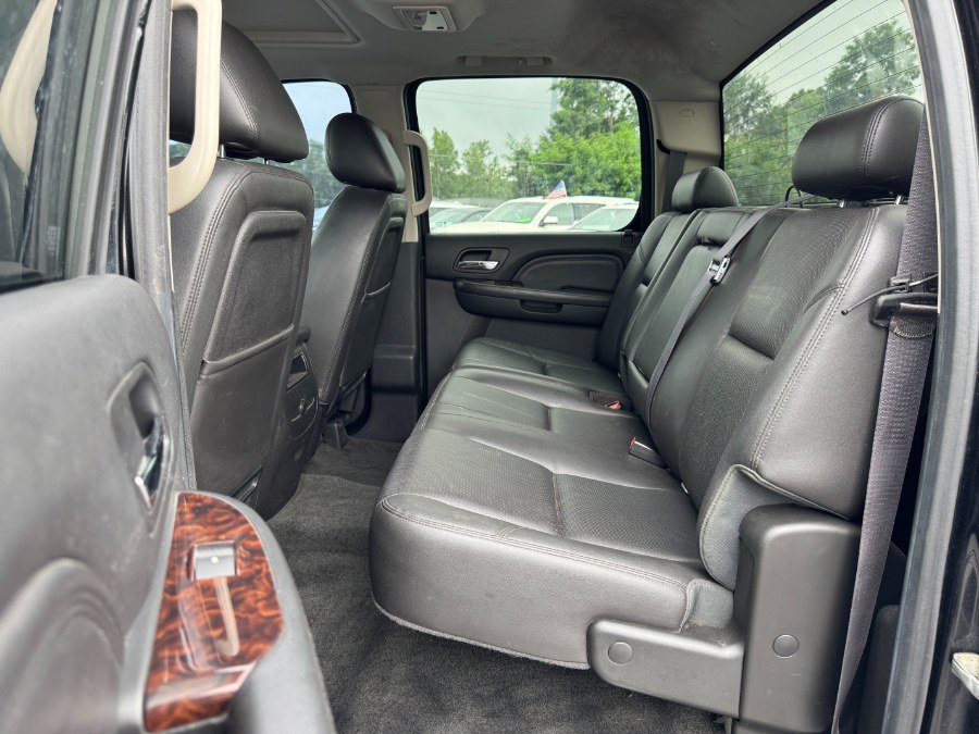 Used 2013 GMC Sierra 2500 Denali AWD/4WD image 16