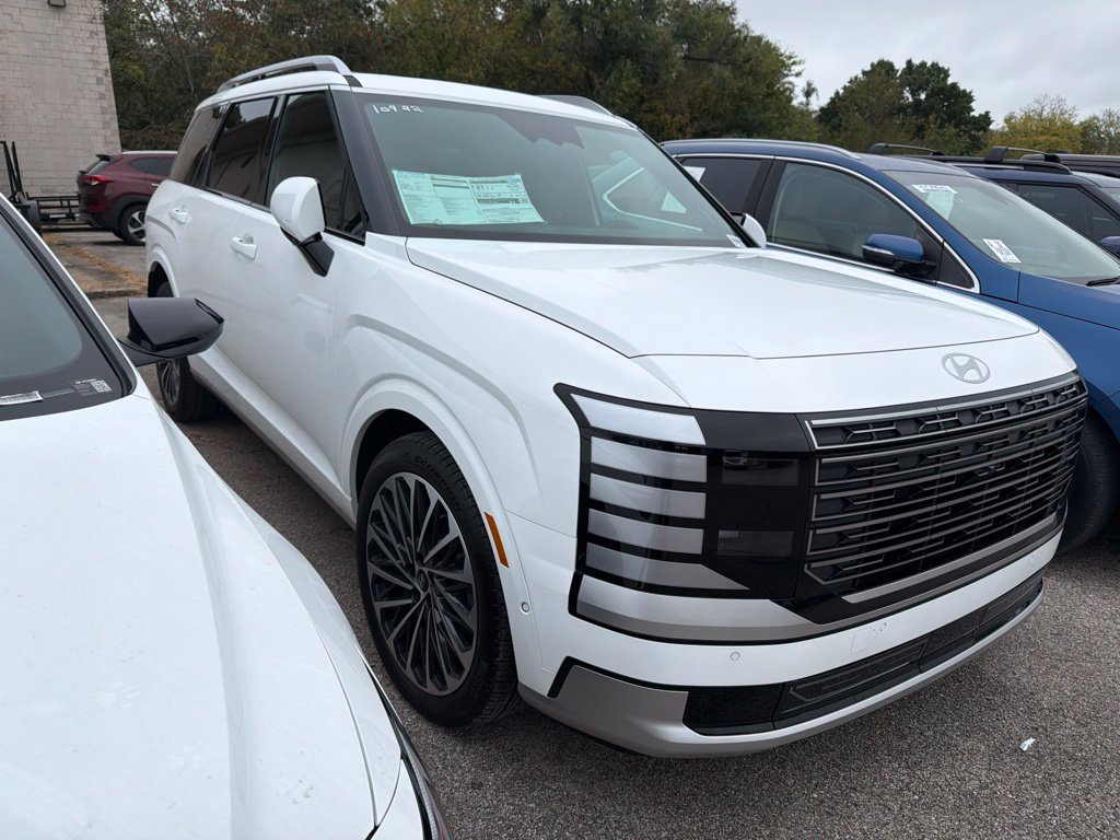 New 2026 Hyundai Palisade Calligraphy FWD image 1