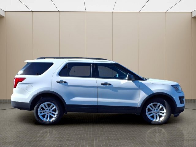 Used 2016 Ford Explorer 4WD image 5