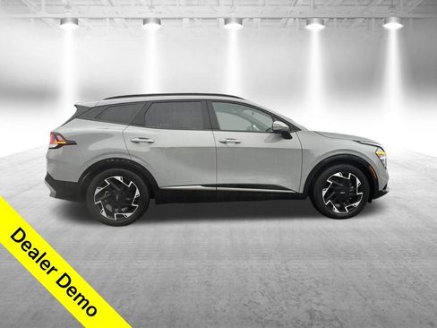 New 2025 Kia Sportage SX image 7