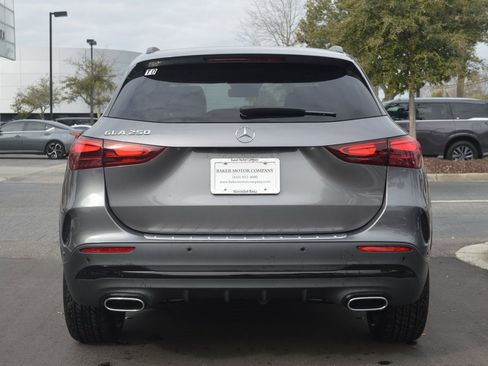 Certified 2025 Mercedes-Benz GLA 250 image 7