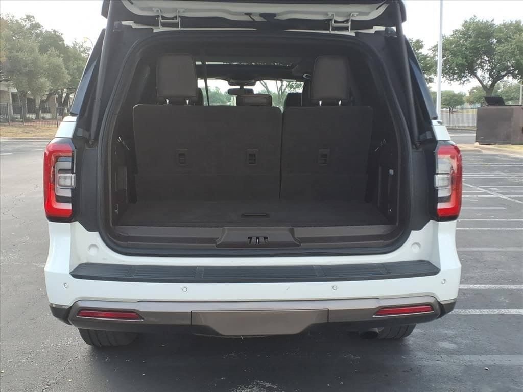 Used 2022 Ford Expedition King Ranch AWD/4WD image 16