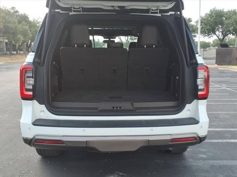 Used 2022 Ford Expedition King Ranch AWD/4WD image 16