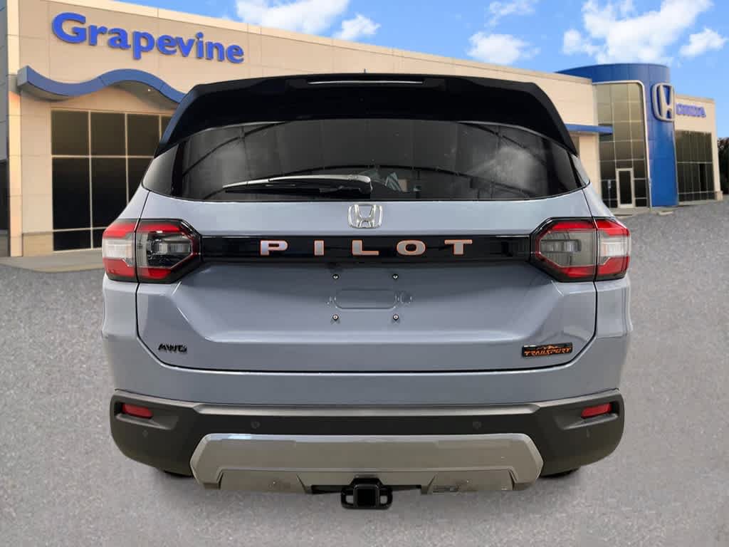 New 2026 Honda Pilot TrailSport image 4