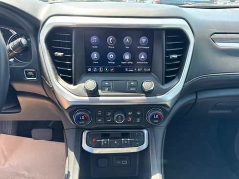 Used 2023 GMC Acadia SLT AWD/4WD image 14